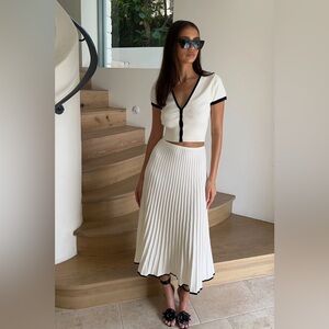 Meshki Jolene Contrast Rib Knit Skirt and Top Set